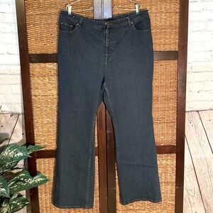 Jerry Lewis 18W zip up blue jeans with elastic back waist.